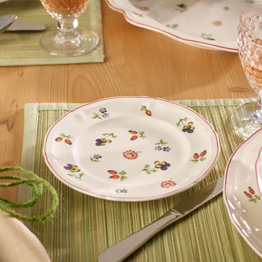 Petite Fleur Breadbutter Plate 17cm
