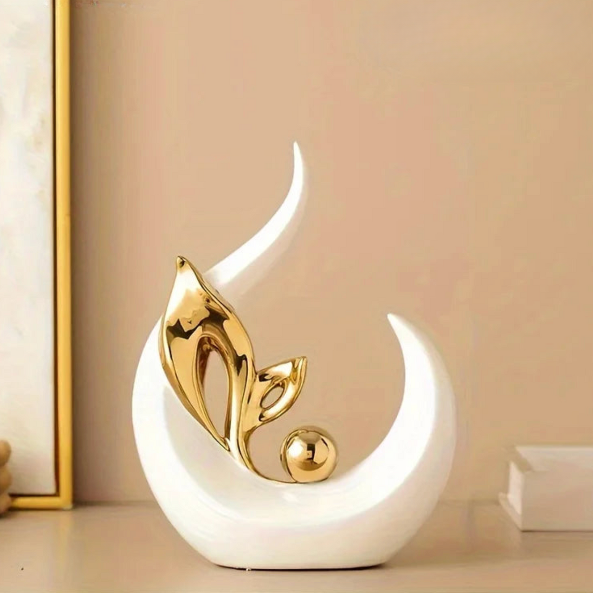 ArtZ® Nordic Aura Sculpture