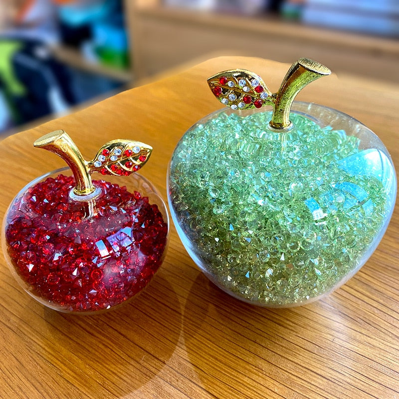 ArtZ® Handmade Crystal Apple Figurine