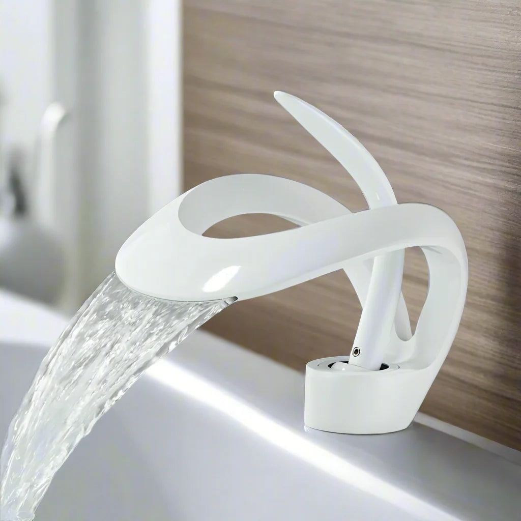 ArtZ® Faucet Waterfall