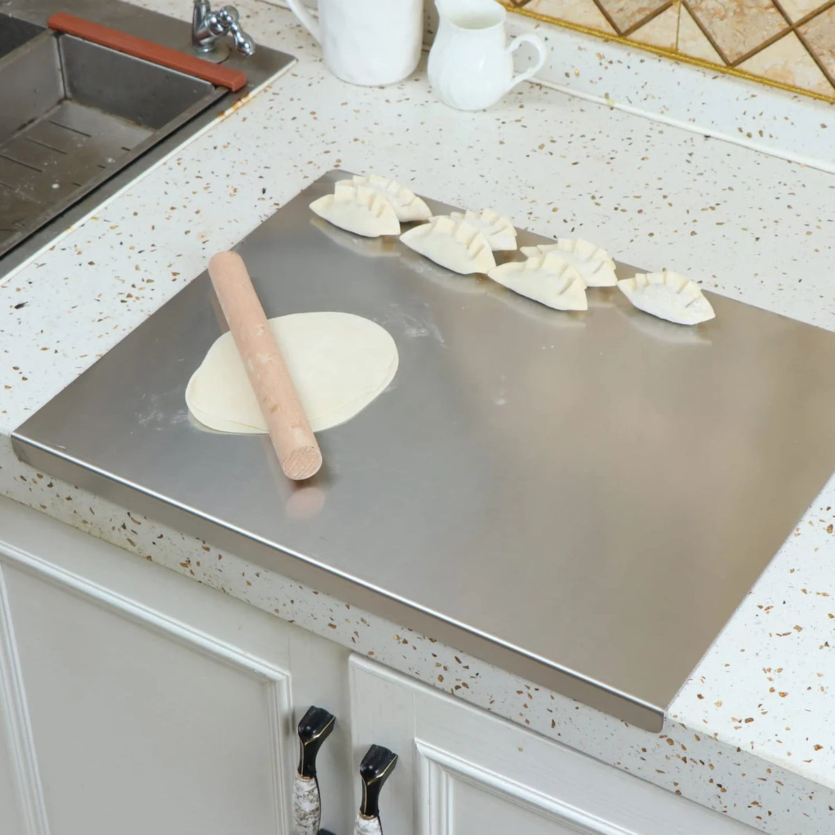 ArtZ® Stainless Steel Cutting Board