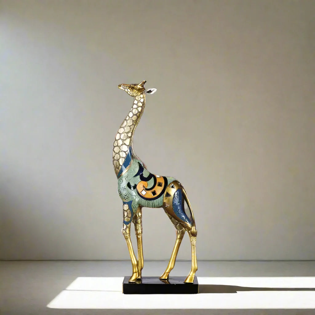 ArtZ® Majestic Giraffe Sculpture
