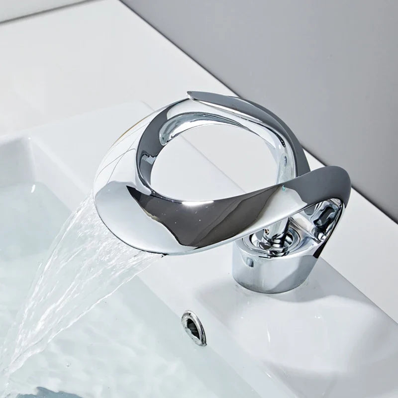 ArtZ® Faucet Waterfall