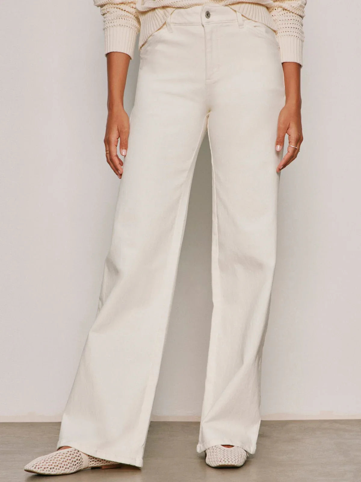 Cadence Relaxed Straight - Collagen