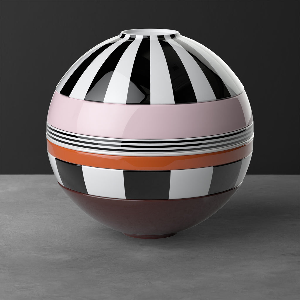 Iconic La Boule