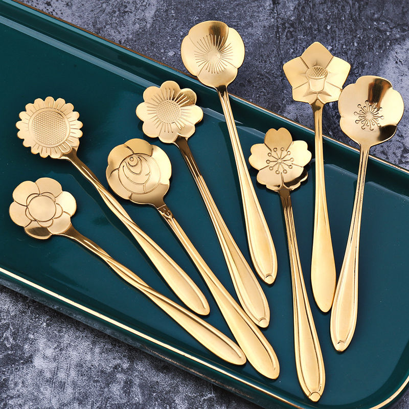 ArtZ® 8-piece Stainless Steel Flower Teaspoon Set
