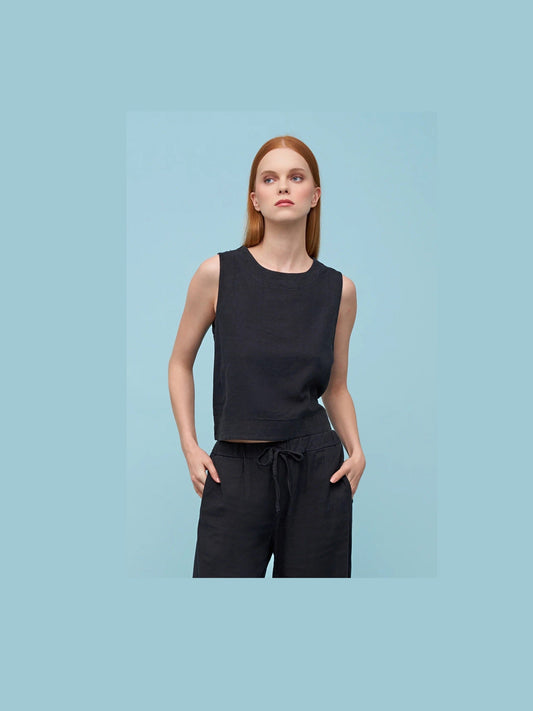 Women's Woven Sleeveless Top - Black