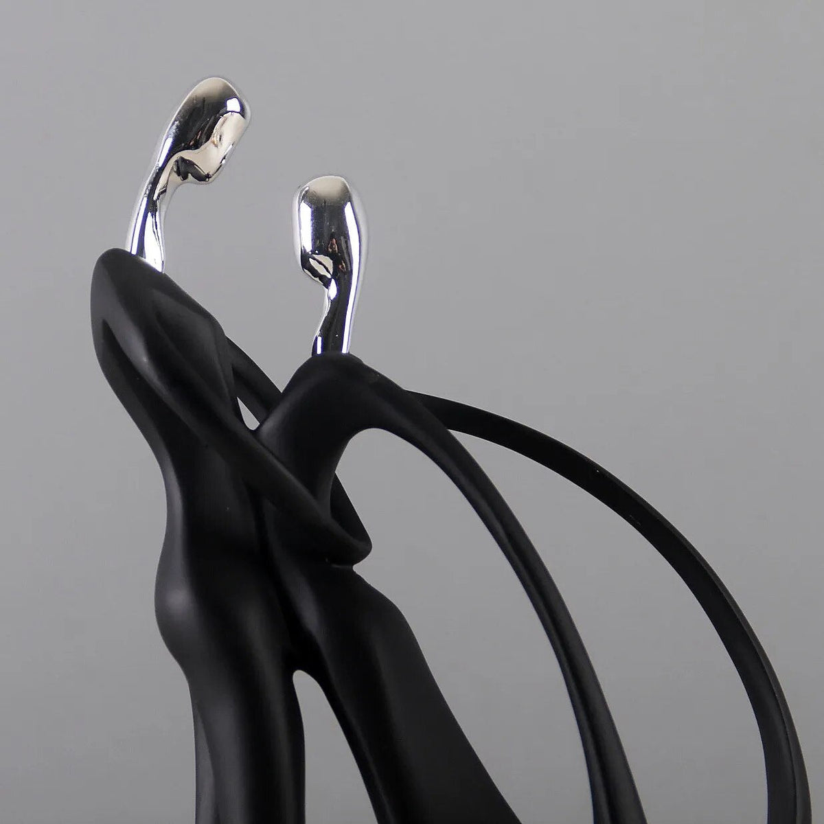 ArtZ® Nordic Abstract Dancing Couple Sculptures