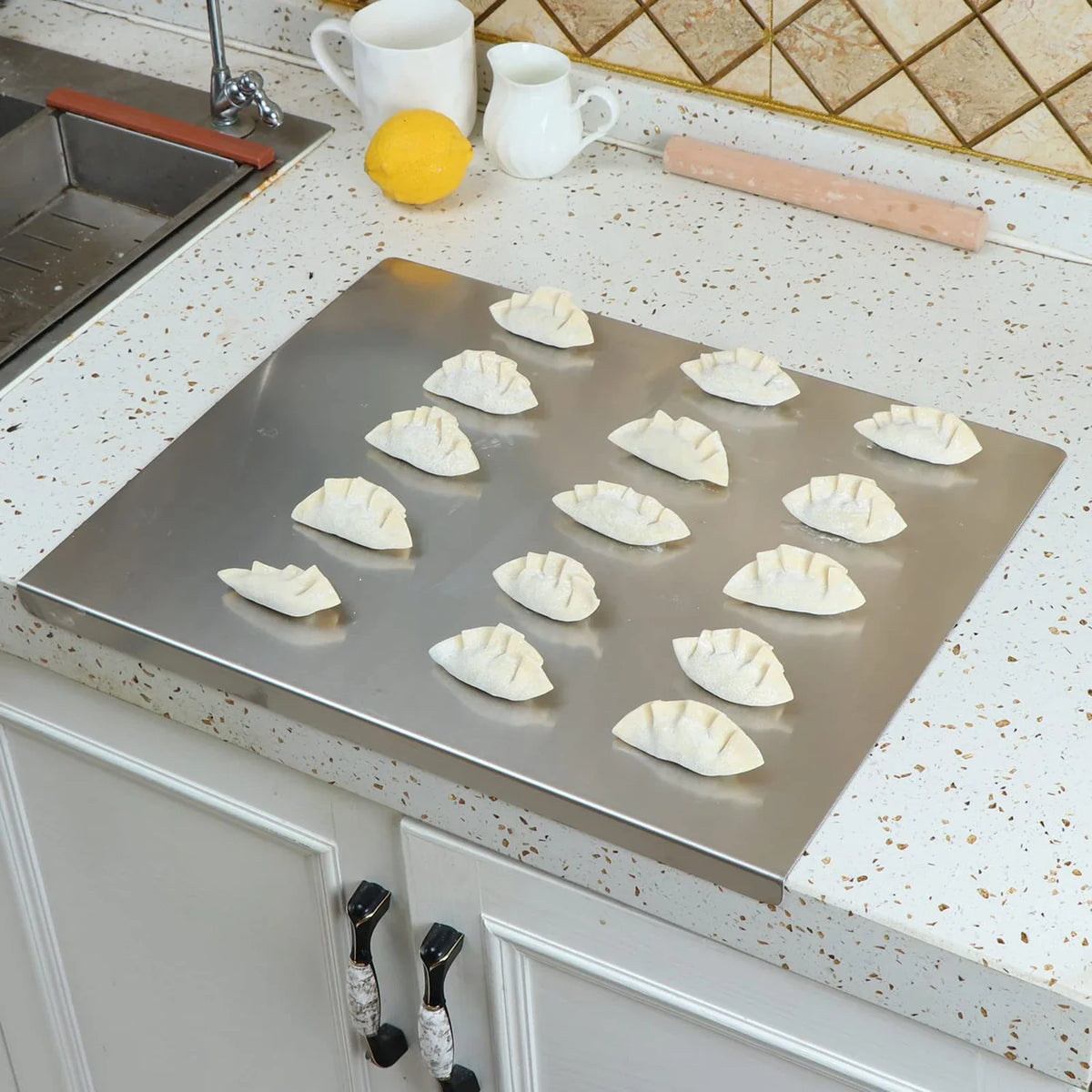 ArtZ® Stainless Steel Cutting Board