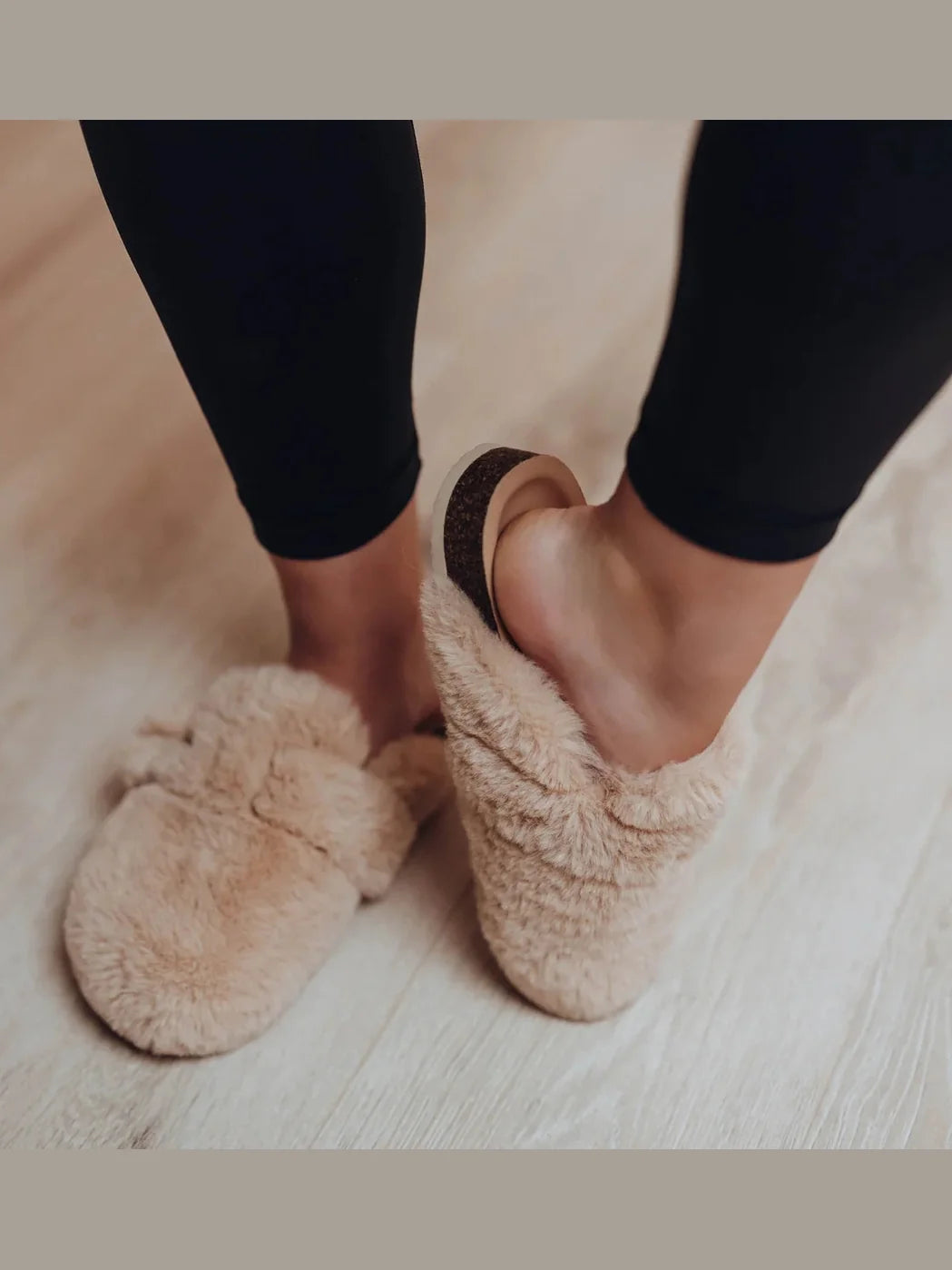 Aspen Fur Clog - Snow