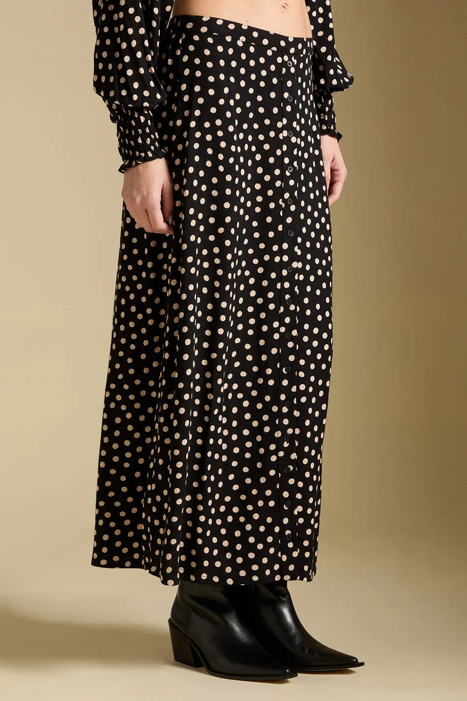 Nolla Midi Skirt - Midnight