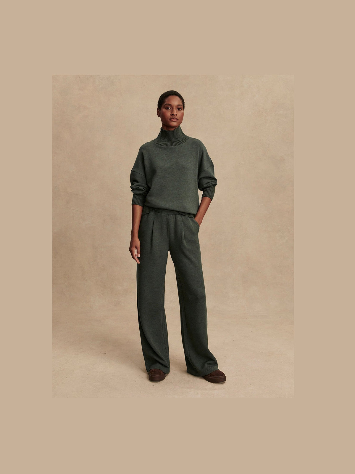 The Extra Wide Leg Pant 29.5 - Olive Marl